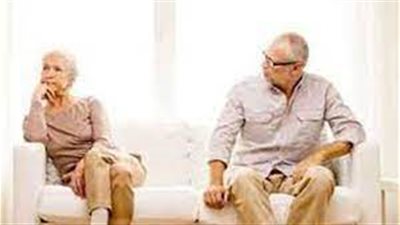 مُسنة تطلب الخلع من أجل شقيقتها.. والمحكمة تفض الاشتباك