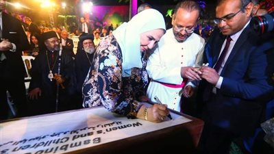 وزيرة التضامن تشهد وضع حجر أساس مستشفى البامبينو جيزو للأمومة والطفولة