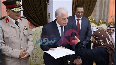 محافظ جنوب سيناء يُكرم المجاهدين وأسرهم في احتفالات 6 أكتوبر