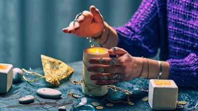 حكم الشرع في ذهاب الزوجة للدجالين من أجل «حجاب المحبة»