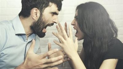 زوجة تقيم دعوى تعويض ضد زوجها وضرتها.. والسبب غريب