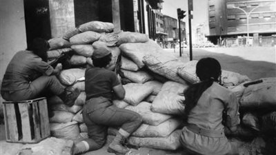 5 آلاف متطوعة بالهلال الأحمر.. المرأة المصرية شريكة نصر أكتوبر 73