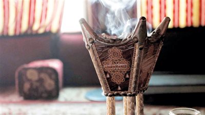 حكم إطلاق البخور في المنازل يوم الجمعة