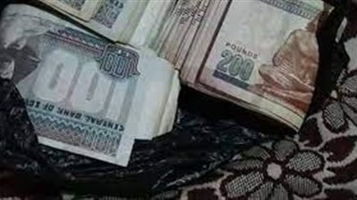 «أمي صاحبة الفضل».. رسالة شاب عثر على 150 ألف وأعادها إلى صاحبها