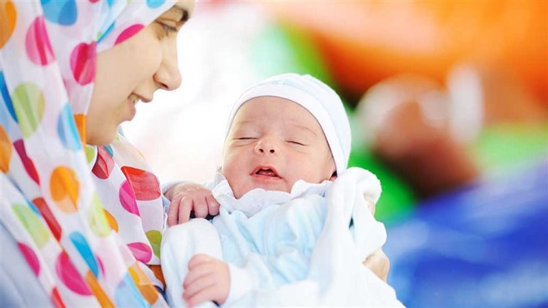 حكم عمل السبوع للمولود