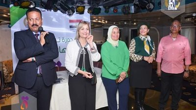 للقضاء على ختان الإناث.. «القومي للمرأة» يُنظم دورة تدريبية لرائدات أسيوط