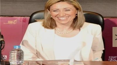 وزيرة الثقافة تصدر قرارًا بتولي أحمد بهي الدين قائمًا بأعمال رئيس هيئة الكتاب