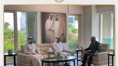 لتبادل الخبرات في المناهج الجديدة.. رضا حجازي يلتقي وزير التعليم الإماراتي