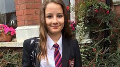 «إنستجرام» يدفع فتاة إلى الانتحار