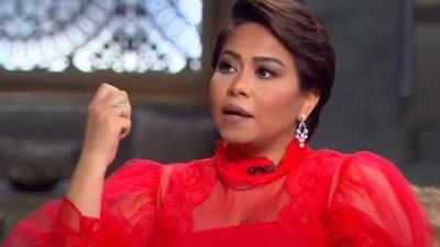 فنان شهير يطلب زيارة شيرين عبد الوهاب في المستشفى 