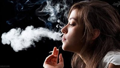 دراسة تثير الفزع لدى السيدات المدخنات بشأن «الطمث»