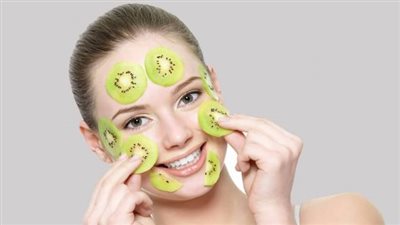 تحميك من 8 أمراض وتمنع تساقط الشعر.. فوائد مذهلة لـ فاكهة الكيوي لن تصدقيها