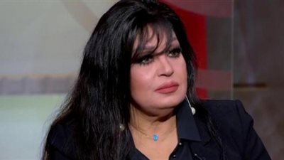 «من أشهر فيديوهاتها».. فيفي عبده تروي معاناة الراقصات في الشتاء