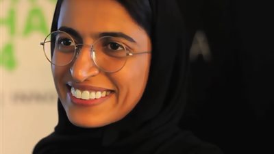 نورة الكعبي.. وزيرة إماراتية دخلت قائمة أفضل 100 مفكر في العالم