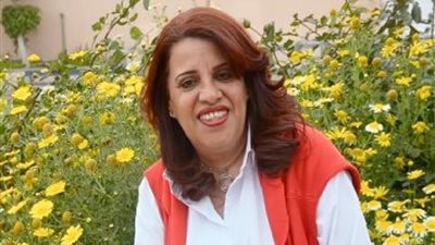 الجمعية العربية للإعلام والسينما تكرم منار حسني باحتفالية جوائز الأفضل