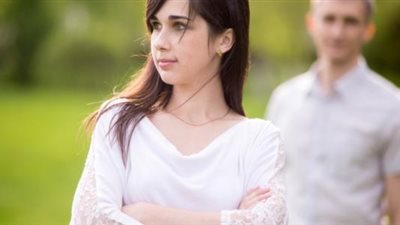 أشياء إذا فعلتيها تقلل فرصك في الزواج.. ابتعدي عنها