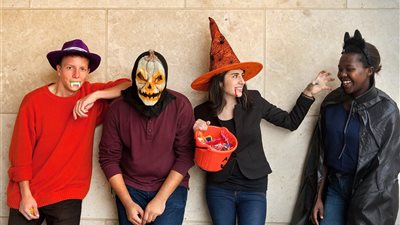 كيف جاءت فكرة الاحتفال بالهالوين ومن أين أتت التسمية؟