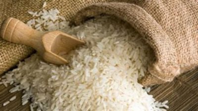 رئيس شعبة الأرز يحسم الجدل حول أنباء ارتفاع سعره بسبب الدولار