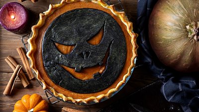 مخ بالبيض المسلوق.. تعرفي على أشهر أكلات الرعب في «الهالوين» 