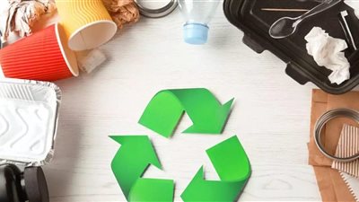 زيني بيتك بالقمامة.. طريقة موفرة لتحويل المخلفات لأعمال فنية