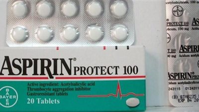 طبيب يحذر من تناول الأسبرين كروتين يومي فوق 40 عامًا