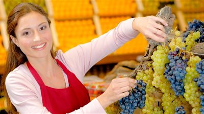 أسعار الفاكهة اليوم الثلاثاء.. آخر أنواع المانجو يستعد للرحيل.. الكيت والكنت بـ 15 جنيهًا للكيلو	