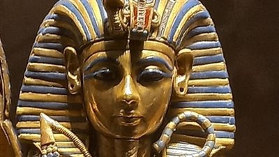 احتفالًا بمئوية اكتشاف مقبرته.. تعرفي على عائلة «توت عنخ آمون»