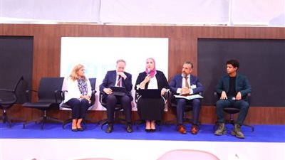 وزيرة التضامن تناقش «مدى تأثير تغير المناخ» على حياة الأطفال