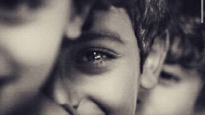 عاد الأطفال الخمسة من المدرسة فوجدوا الأم جثة تحت الأنقاض.. ماذا حدث؟