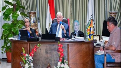 محافظ جنوب سيناء يوجه الشكر للجهاز التنفيذي بعد نجاح مؤتمر المناخ