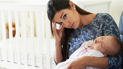 نصائح للتعامل مع الحرمان من النوم بعد الولادة