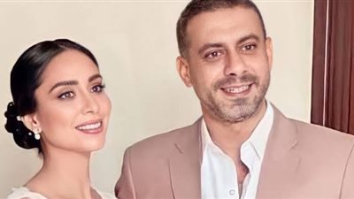 بسنت شوقي تحتفل بعيد ميلاد زوجها على طريقتها.. شاهدي