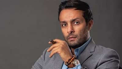 شقيق ياسمين عبد العزيز يهاجم هند عاكف: منتهى قلة الذوق