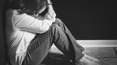 «الصحة» تطلق خطًّا ساخنًا للتواصل مع المرضى النفسيين وتقديم الدعم