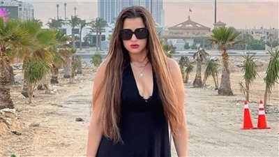 نشرة أهل الفن.. نقل منى فاروق للمستشفى.. ورانيا يوسف وتامر حبيب في مهرجان القاهرة