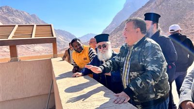 صور| الأنبا ديمتري داميانوس يتفقد إنشاءات مشروع التجلي الأعظم