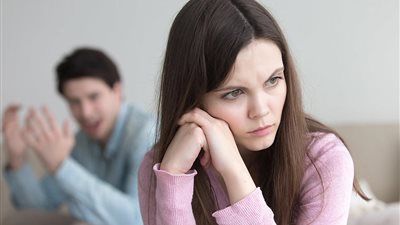 علامات تدل على أن حبيبك غيور.. ماذا تفعلين؟