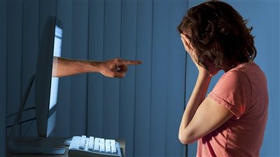 سقوط مبتز السيدات على «فيس بوك»: كان يساومهن على صورهن