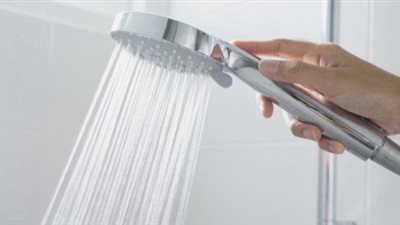 حكم اغتسال المرأة الحائض يوم الجمعة تعظيمًا لهذا اليوم وليس للطهارة؟