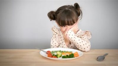 بينها الهلوسة.. تعرفي على أعراض المرض العقلي عند الأطفال