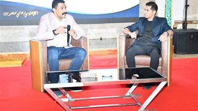 «دور الإعلام في مواجهة الشائعات» على مائدة الشباب والرياضة