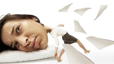 «نسبة إصابة النساء 3 أضعاف الرجال» دراسة تكشف أسباب الصداع النصفي لأول مرة 