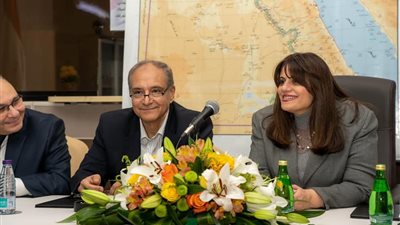 وزيرة الهجرة خلال لقائها مع رموز الجالية بالرياض والمنطقة الشرقية