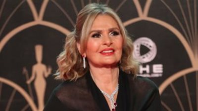 أول تعليق من يسرا بعد تكريمها في مهرجان البحر الأحمر السينمائي
