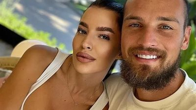 هل تورط نجم منتخب صربيا في فضيحة جنسية مع زوجة زميله؟