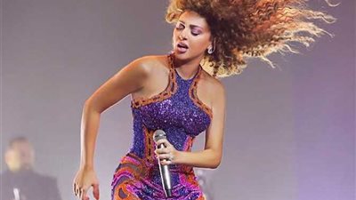 نشرة أهل الفن.. إطلالة جريئة لأسما شريف منير.. نادين الراسي تصدم الجمهور.. رقصة جديدة لميريام فارس