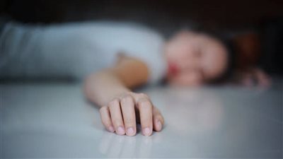 جريمة بشعة.. امرأة «عاقر» تبقر بطن سيدة حامل لسرقة جنينها 