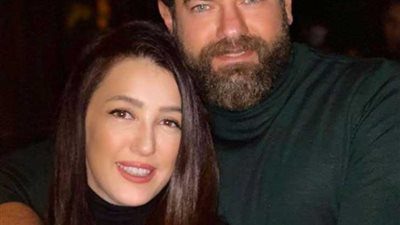 كندة علوش تتغزل في زوجها عمرو يوسف بطريقة خاصة