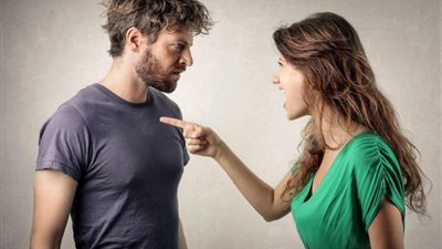 «الاعتماد عليه بشكل مفرط» أبرزها.. 6 تصرفات لا يحبها الرجل في المرأة