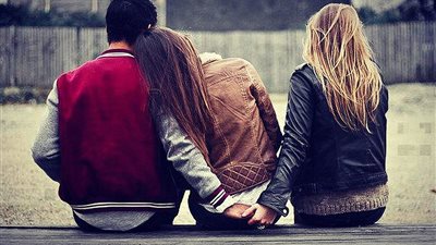 لو شاكة في خيانته.. خطوات بسيطة لاستعادة زوجك إلى حضنك 